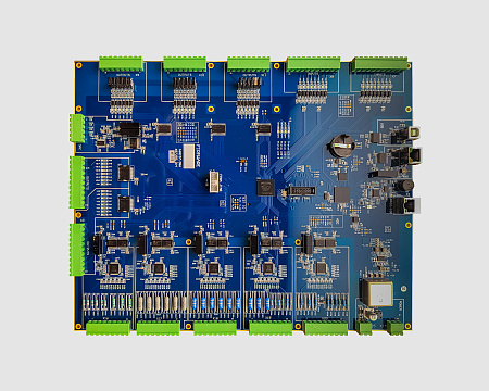 Плата многофункционального контроллера управления