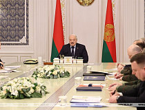 Лукашенко: динамика уровня угроз Беларуси заставляет нас держать руку на пульсе военно-промышленного производства