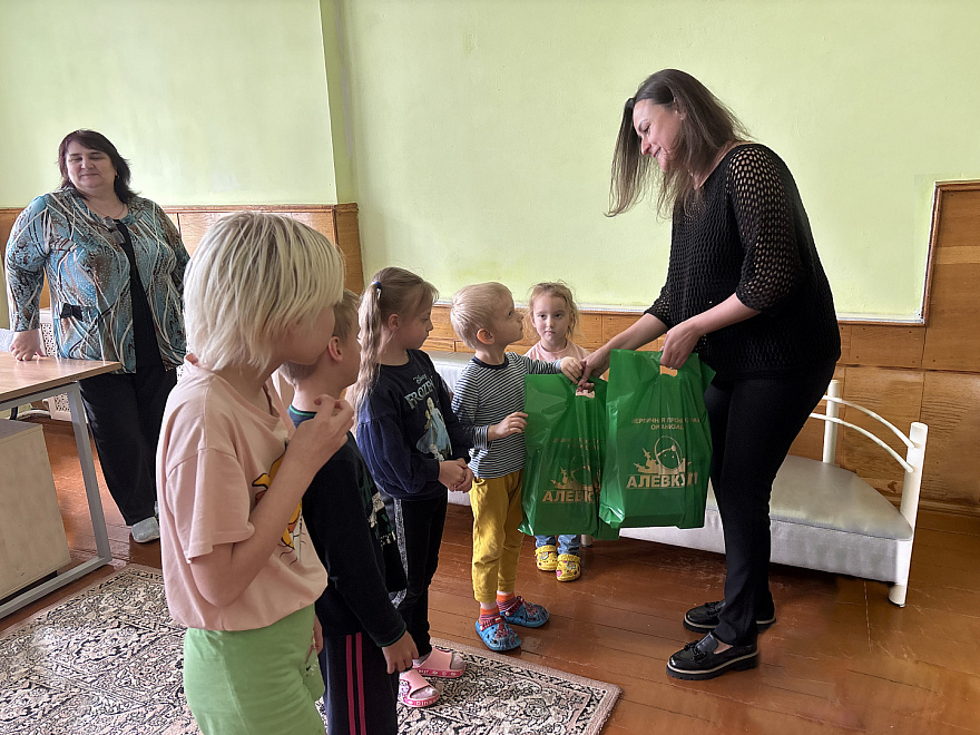 У госці – з падарункамі! 0