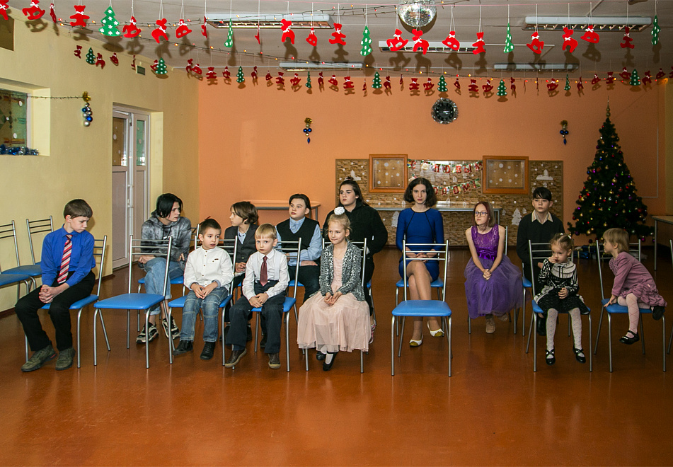 Благотворительная акция "Наши дети"  0