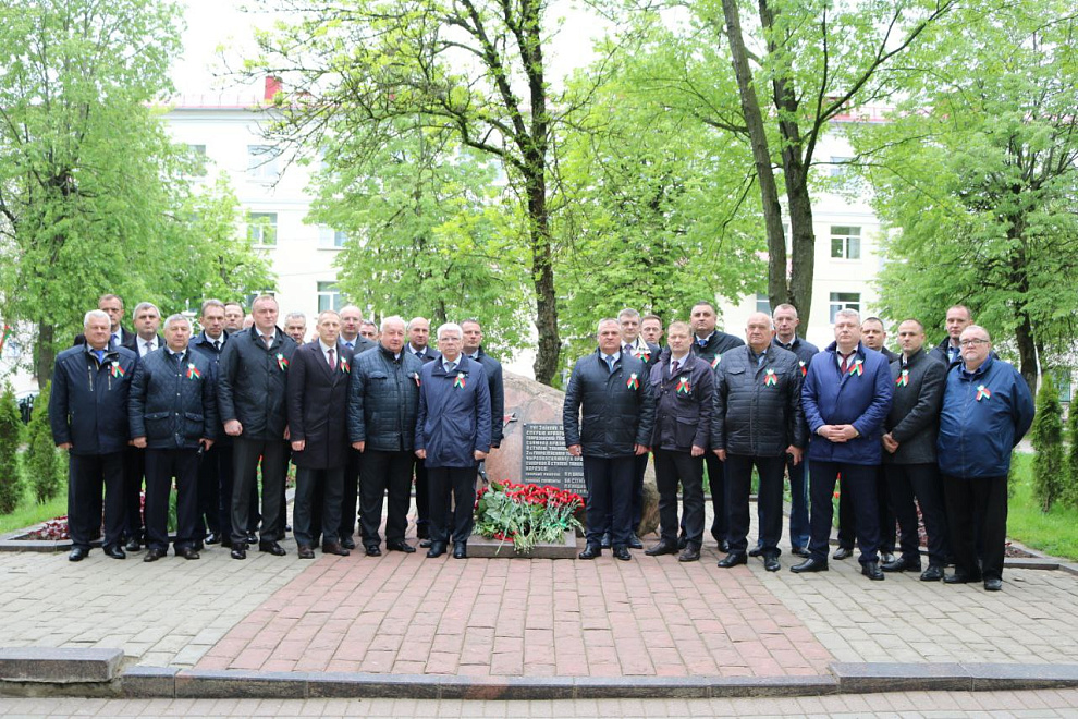 Память священна 0